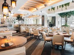 Croissants Meet Lumpia At Couple S Modern Filipino Restaurant And Bakery Chicago Restaurants Restaurant Restaurant Types