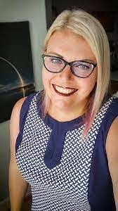 Erin Deese's Instagram, Twitter & Facebook