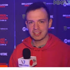 Peter Lipari's Instagram, Twitter & Facebook