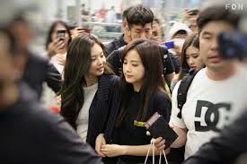 180404 At Airport Blackpink Back To Korea