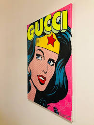 So i just saw wonder woman (and loved it), but she kills a lot of german soldiers. Gucci Vs Wonder Woman Von Simone De Rosa 2021 Gemalde Artsper 1019112