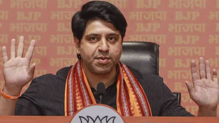 भाजपा के राष्ट्रीय प्रवक्ता शहजाद पूनावाला ने निजी कारणों से दिया पार्टी से इस्तीफा, एक्स पर शेयर किया पुराना वीडियो | Jansatta