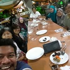 Mas awana serves clients across industry sectors on fundamental catering and hospitality services. Photos At Mas Awana Catering Sdn Bhd Building In Sepang