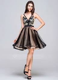 Us 137 00 A Line Princess V Neck Short Mini Tulle Homecoming Dress With Lace Jj S House Dresses Fancy Gowns Tulle Prom Dress