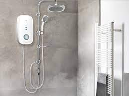 Dengan pemanas yang terbuat dari titanium lengkap dengan fitur anti bakteri, pemanas air yang satu ini mampu menghasilkan air panas 20 persen lebih banyak. Praktis Dan Hemat Pemanas Air Electrolux Ini Habiskan Rp200 Sekali Mandi Ranah Rumah
