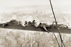 Men On Girder 1930 Prints Allposters Com Old Photos Photo Iconic Photos