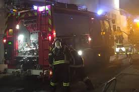 #deuil #bessan le village est en deuil suite à l'incendie de cette nuit et à la disparition d'une famille. Bessan Le Rez De Chaussee D Une Maison De Village En Feu 34 Infos