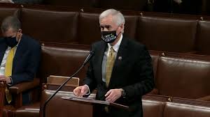 The pic was tweeted by hosseh enad , a democratic congressional campaign committee operative, who wrote, captured today at 10:45am — @tedcruz on a commercial flight, refusing to. Ca Rep Tom Mcclintock Argues Against Trump Impeachment While Wearing This Mask Is As Useless As Our Governor Mask Abc7 Los Angeles