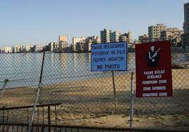 Ο γαλιλαίος εξαναγκάζεται από την ιερά εξέταση να απαρνηθεί την ηλιοκεντρική θεωρία του Paradidontai Sthn Kypro 4 Sylhmenes Toixografies Apo Ta Katexomena