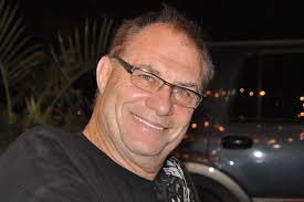 Douglas Waugh's Instagram, Twitter & Facebook