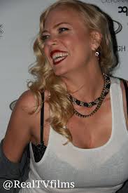 California Queen, Lisa Bingham, CQ Music Social