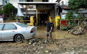 Usually the first question you ask when organizing a to the western side of the peninsula of malaysia there's hardly a rainy season or monsoon. Malaysia Climate Change Behind Penang S Devastating Floods Searca Kc3
