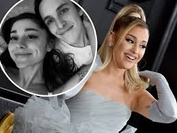 Tmz reported in late march 2020 that the man ariana grande was seen making out with around valentine's day was actually. Ariana Grande And Dalton Gomez Got Married In Tiny Wedding Ceremony