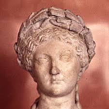 Julia augusta werd genoemd (pir22), was de vrouw van keizer augustus en de machtigste vrouw. 1 7 Livia Drusilla 5 Julia Augusta The Other Half The History Of Women Through The Ages Podcast Podtail