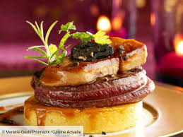 Tournedos De Biche Au Foie Gras Et A La Truffe Recettes Recette Truffe Recette Recette De Noel Facile Repas Gastronomique