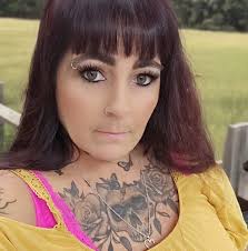 What's the deal with Amtrak stations and wrong-side doors?