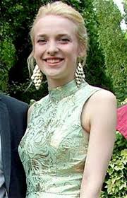 Oxford University students branded 'sexist and repugnant' for spoof hunt  with women dressed as foxes