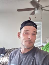 Im.new to lakeland .im 38 libra single dad .