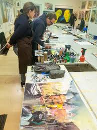 Boesner.tv blickt bernhard vogel bei der arbeit über die schulter. Aquarellkrs Bei Bernhard Vogel In Salzburg C Frank Koebsch 3 Bilder Aquarelle Vom Meer Mehr Von Frank Koebsch