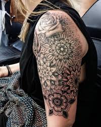 Fret not though, because we have taken the liberty to compile some tiny tattoo ideas for working women which you can be imprinted on your body. 50 Best Sleeve Tattoos For Men 2020 Japanese Designs