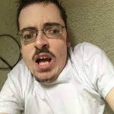 Elias Preston's Instagram, Twitter & Facebook