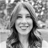 Amber Clemmer's Instagram, Twitter & Facebook