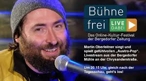 The pop singer lives here. Martin Oberleitner Spielt Austro Pop Live Aus Der Bergedorfer Muhle Youtube