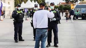 Latest melbourne news from australia's most trusted source. Coronavirus Australia Live News Lockdowns Blow To Youth Mental Health Says Report State Of Emergency Extended Again