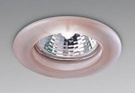 Molti dei nostri clienti ci chiedono quale sia il faretto da incasso adatto per il controsoffitto del bagno o sopra il piano cottura in cucina e il nostro consiglio è sempre quello di scegliere faretti bagno che. Faretto Da Incasso Alogeno 12v 50w In Metallo E Vetro Tronitel