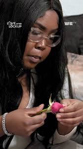 When all else fails, pick up a rose...🥀 #LoveAfterLockup