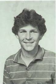 HARBOUR, Thomas c/o 1965 : March 17, 2002 Thomas "Tom" Joseph Harbour,  class of 1965, was born November 26, 1945. He attended Carl Hayden high  school during his freshman year. At Maryvale