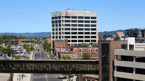 We share info to help you manage your money. Us Bank Place Office Building Kraus Anderson