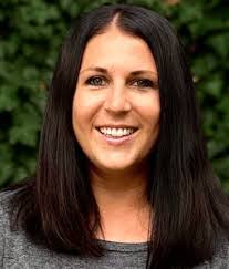 Sonya Crabtree's Instagram, Twitter & Facebook