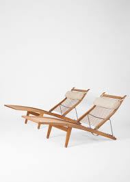 This design is ideal for patios and decks. Hans J Wegner Deck Chairs 1958 Dansk Mobelkunst Gallery Copenhagen Paris Www Dmk Dk Via Kyra Frans Classic Furniture Design Deck Chairs Spa Furniture
