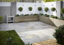 Natural lawn edging fence bordera natural border, great for lawn edging ideas to keep grass out, this woven wicker edging is made from natural seagrass and more decorative than many other designs. Pin On Dream Home