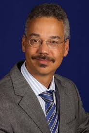 Diamond plates create nanostructures through pressure, not chemistry