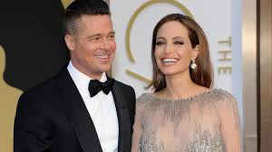 It was an announcement that rocked the entertainment world when angelina jolie pitt filed for divorce from husband of two years brad pitt in 2016. Brad Pitt Angelina Jolie Begraben Sie Endlich Das Kriegsbeil Leute Bild De