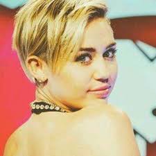 Miley Wynn (@keavycyrus)