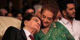 On june 7, 2021, saira banu shared a picture with dilip kumar from the hospital room. Saira Banu Marks 52nd Anniversary With Throwback Photo With Dilip Kumar The New Indian Express