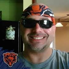 Robert Anacker's Instagram, Twitter & Facebook