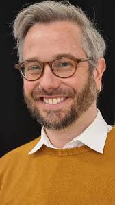 File:2024-04-12 Aufhof HAZ-Journalist Jan Egge Sedelies Wikipedia Hannover  2.jpg