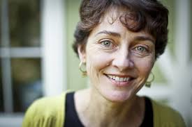 Interview with Annie Barrows, Author of the Ivy + Bean Series — Ronnie's  Awesome List