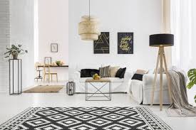 Les textiles doux occupent donc une place de choix, mais en version naturelle (lin, laine, cachemire, chanvre, coton purs ou mélangés). Tendances Deco 2021 Top Maison
