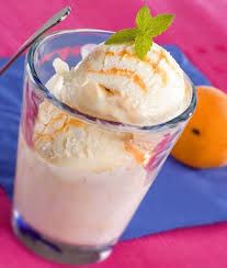 La Recette De La Glace Au Yaourt Les Enfants En Raffolent Recette Glace Glace Maison Recettes De Creme Glacee