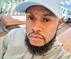 May 19, 2021 · media personality mohale motaung has scored himself a new acting gig. Zd1 Ykl4 N Sum