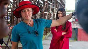 He and his girlfriend penny (sarah jones) move into a desolate house hoping to make a. Slates For Sarah Campaigning To Honor Sarah Jones Vampire Diaries Crew Member During 2014 Oscars In Memoriam Segment Hollywood Moms Vampire Diaries Midnight Rider