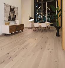 Chene Blanc White Mist Caractere Prononce White Oak Floors Oak Wood Floors Oak Wood Floors Colors