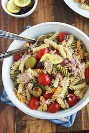 Salade De Pates Au Thon Facile Vinaigrette Aux Herbes Recette Salade Pates Thon Salade De Pates Pates Au Thon