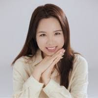 40+ "Betsy Chen" profiles