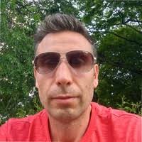 70+ perfiles de «Deluca»